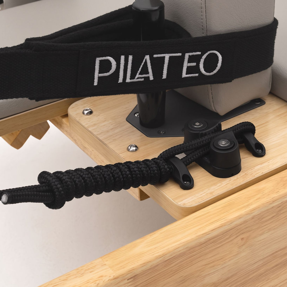 Pilates Reformer Studio Classic Perlgrau, Seilklemmen