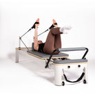 Pilates-Reformer für Fitnessstudios