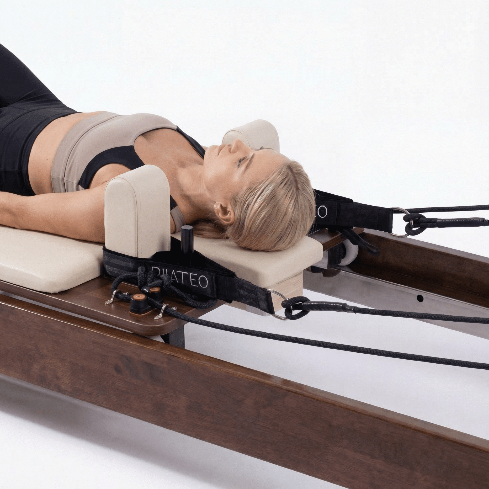 Pilates Reformer - Studio Prestige - Pilateo